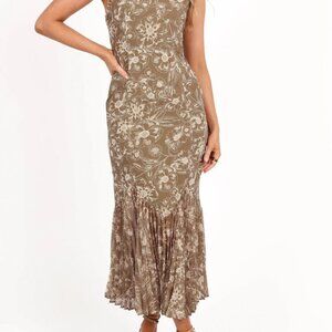 Petal and Pup Ashton Midi Dress - Olive Floral XS